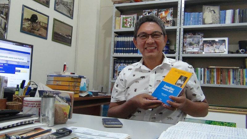 Anselmo Alencar Colares - Dr. em Filosofia e História da Educação